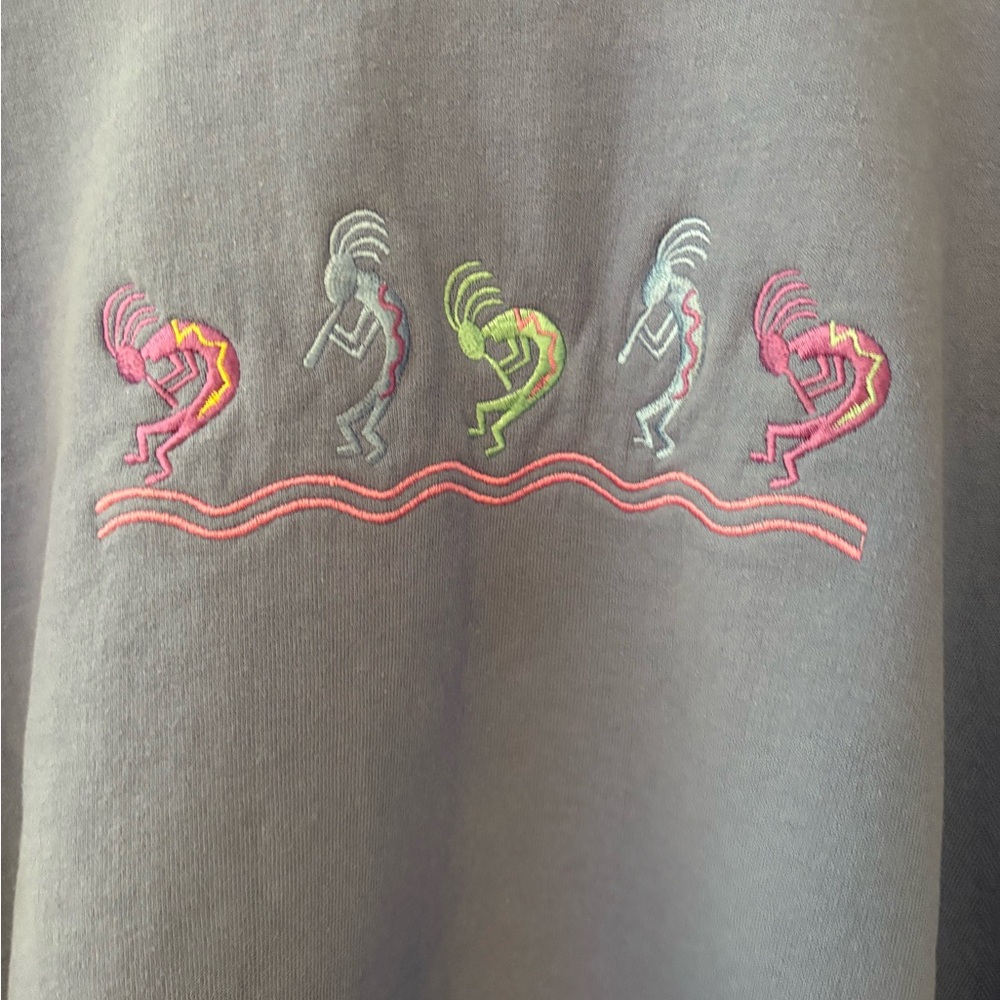 Vintage Light Periwinkle Blue Southwestern Kokopelli Embroidered Sweatshirt - Picture 3 of 9